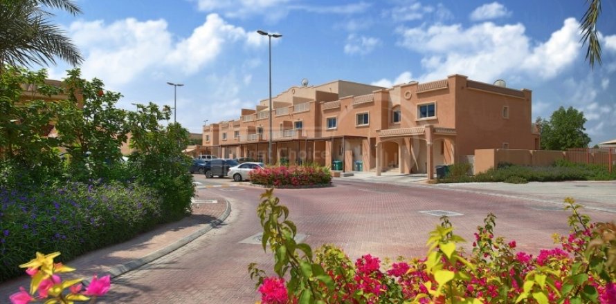 Huvila Al Reef, Abu Dhabi, Arabiemiraatit 3 makuuhuonetta, 225.1 m2 № 731227