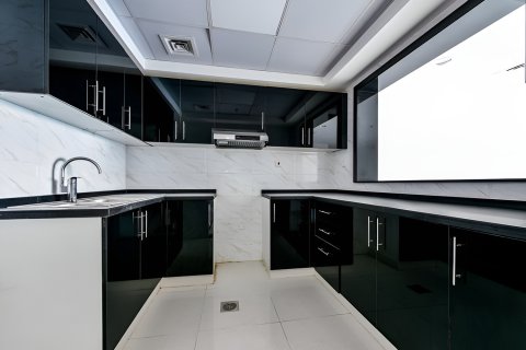 Apartment in Business Bay, Dubai, UAE 2 bedrooms, 121.27 sq.m. № 750269 - photo 10