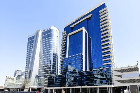 Apartment in Business Bay, Dubai, UAE 2 bedrooms, 121.27 sq.m. № 750269 - photo 15