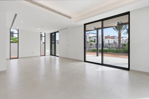 Vila v Arabian Ranches 3, Dubai, SAE 4 ložnice, 456.94 m² Č.: 750271 - fotografie 3