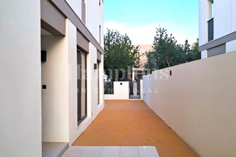 Vila di Tilal Al Ghaf, Dubai, UEA 4 kamar tidur, 219.99987818 m2 nomor 583739 - foto 26