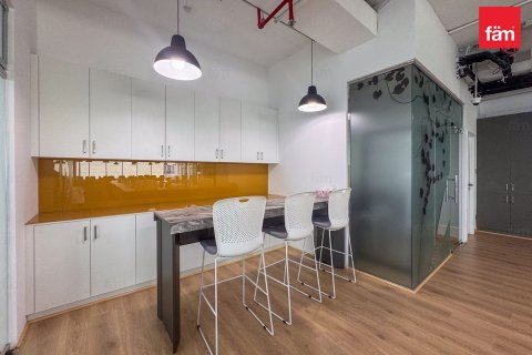 Dubai, संयुक्त अरब अमीरात में कार्यालय, 285.8 वर्ग मीटर, संख्या 694303 - फ़ोटो 25