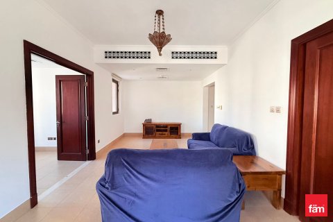 Apartmen di Old Town, Dubai, UAE 1 bilik tidur, 111.8 meter persegi № 694301 - foto 12