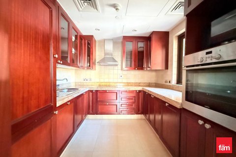 Apartmen di Old Town, Dubai, UAE 1 bilik tidur, 111.8 meter persegi № 694301 - foto 4