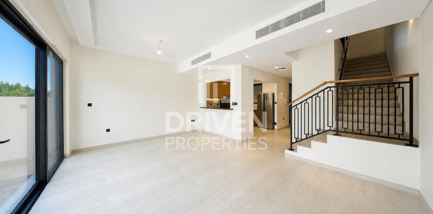 Kuća u nizu u gradu Damac Lagoons, Dubai, UAE 4 spavaće sobe, 144 m2 Br. 765627