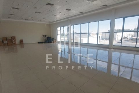 Warehouse in Dubai Investment Park, UAE 2034 sq.m. № 620295 - photo 7