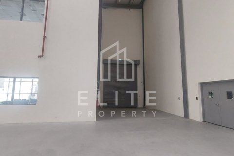 Warehouse in Dubai Investment Park, UAE 2034 sq.m. № 620295 - photo 4