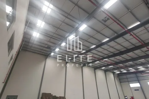 مستودع للبيع في مجمع دبي للاستثمار، دبي، الإمارات العربية المتحدة 2034 متر مربع ، رقم 620295 - صورة 4