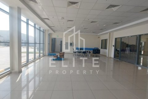 Warehouse in Dubai Investment Park, UAE 2034 sq.m. № 620295 - photo 11