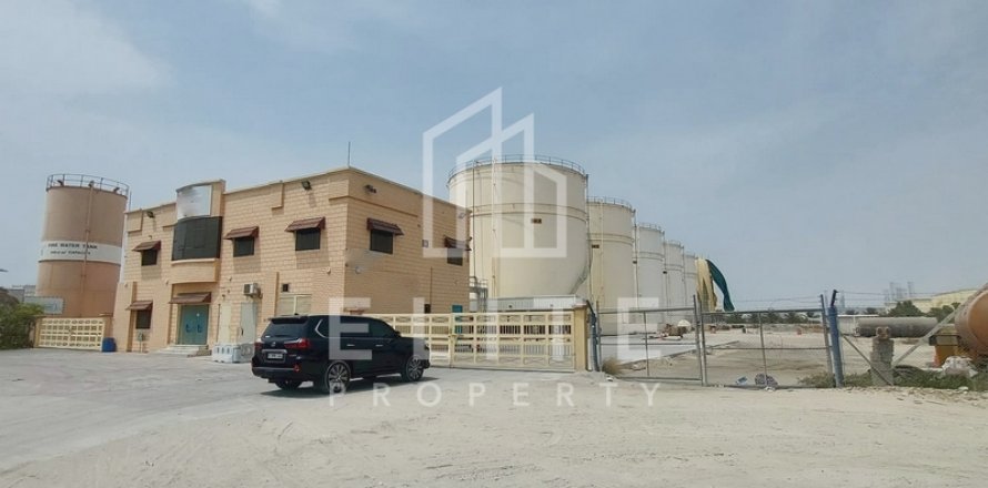 Factory in Hamriyah Free Zone, Sharjah, UAE 2052 sq.m. № 620298