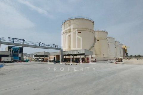 Factory in Hamriyah Free Zone, Sharjah, UAE 2052 sq.m. № 620298 - photo 2