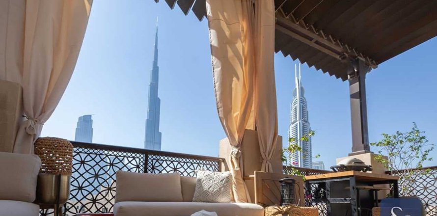 آپارتمان در Old Town، Dubai ، امارات متحده عربی 3 خوابه ، 288 متر مربع.  شماره 667469