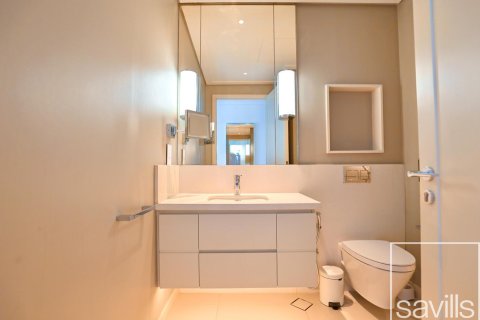 Apartmen di Downtown Dubai (Downtown Burj Dubai), Dubai, UAE 3 bilik tidur, 184.04 meter persegi № 755250 - foto 17