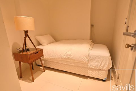 Apartmen di Downtown Dubai (Downtown Burj Dubai), Dubai, UAE 3 bilik tidur, 184.04 meter persegi № 755250 - foto 15