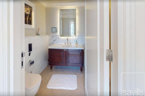 Apartman u Downtown Dubai (Downtown Burj Dubai), Dubai, UAE 3 spavaćih soba, 214.14 m2 Br. 755252 - fotografija 11