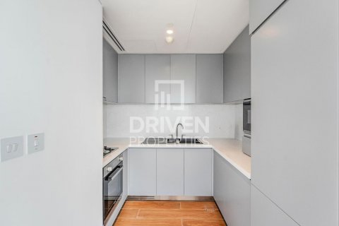 Apartment in Jumeirah Lake Towers, Dubai, UAE 2 bedrooms, 108 sq.m. № 602335 - photo 12