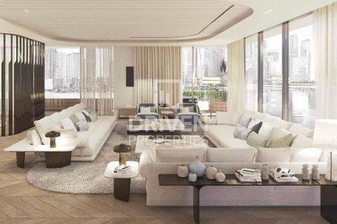 Apartment in Business Bay, Dubai, UAE 1 bedroom, 131 sq.m. № 602326 - photo 1