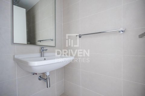 Apartment in Jumeirah, Dubai, UAE 2 bedrooms, 113 sq.m. № 602336 - photo 13