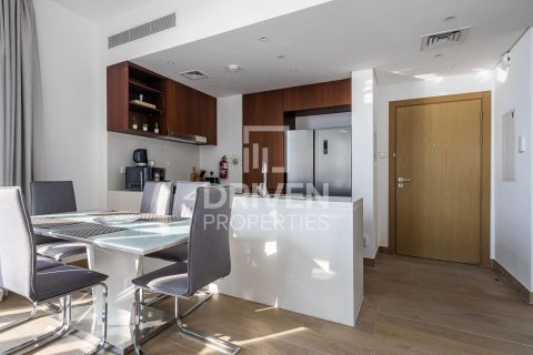 Apartment in Jumeirah, Dubai, UAE 2 bedrooms, 113 sq.m. № 602336 - photo 10