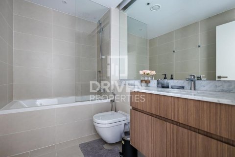 Apartment in Jumeirah, Dubai, UAE 2 bedrooms, 113 sq.m. № 602336 - photo 15