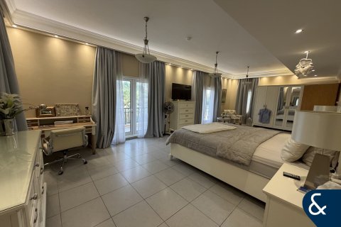 Villa in The Villa, Dubai, UAE 5 bedrooms, 483 sq.m. № 671155 - photo 9