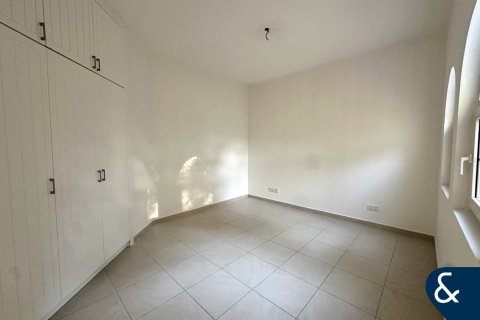 Apartament de închiriat în Dubai Land, Dubai, EAU 2 dormitoare, 160 mp.  №671339 - poză 9