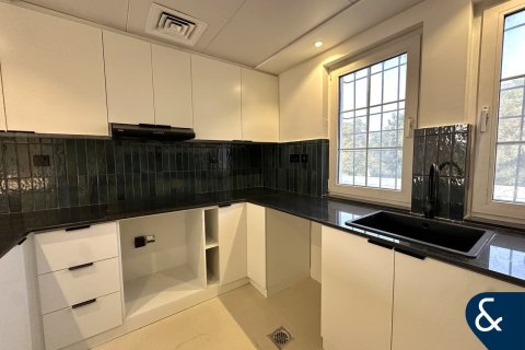 Apartament de închiriat în Dubai Land, Dubai, EAU 2 dormitoare, 160 mp.  №671339 - poză 8