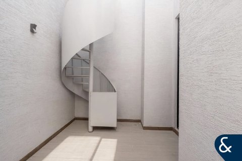 Vila u Al Furjan, Dubai, UAE 4 spavaćih soba, 163 m2 Br. 671342 - fotografija 5