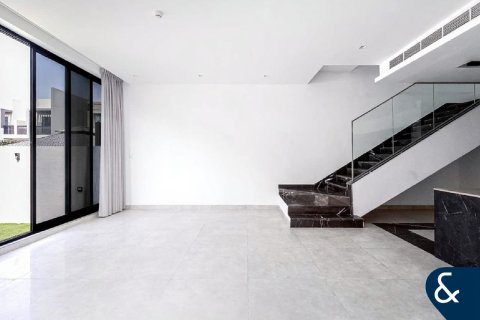 Vila u Al Furjan, Dubai, UAE 4 spavaćih soba, 163 m2 Br. 671342 - fotografija 2