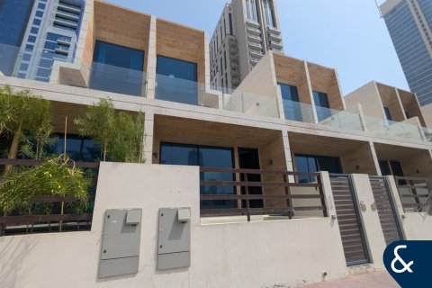 ویلا برای فروش در  Jumeirah Village Circle، Dubai، امارات متحده عربی  4 خوابه ، 159 متر مربع ، شماره 671154 - تصویر 18
