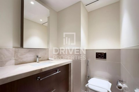 Appartamento in affitto a Downtown Dubai (Downtown Burj Dubai), Dubai, EAU 2 camere da letto, 135.36 mq. № 746265 - foto 14