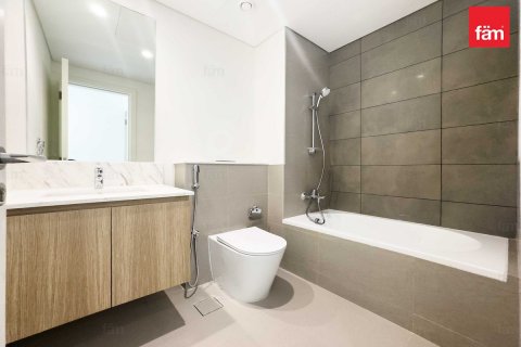 Vilë në Dubai, Emiratet e Bashkuara Arabe 4 dhoma gjumi, 323.6 m2. № 632916 - Foto 11