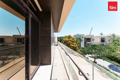 Villa para arrendamento em Dubai, EAU 5 quartos, 448.4 m2 № 601272 - foto 3
