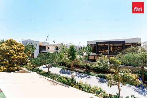 Villa para arrendamento em Dubai, EAU 5 quartos, 448.4 m2 № 601272 - foto 30