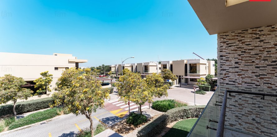 Villa em Dubai, EAU 5 quartos, 448.4 m2 № 601272