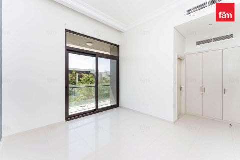 Villa para arrendamento em Dubai, EAU 5 quartos, 448.4 m2 № 601272 - foto 17