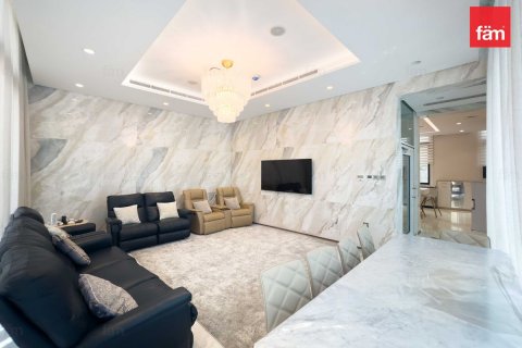 Vilë në Dubai, Emiratet e Bashkuara Arabe 5 dhoma gjumi, 706.1 m2. № 631725 - Foto 20