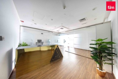 Office in Business Bay, Dubai, UAE 80.4 sq.m. № 648030 - photo 1