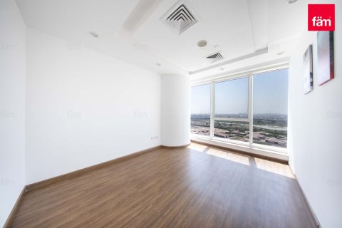 Office in Business Bay, Dubai, UAE 80.4 sq.m. № 648030 - photo 5