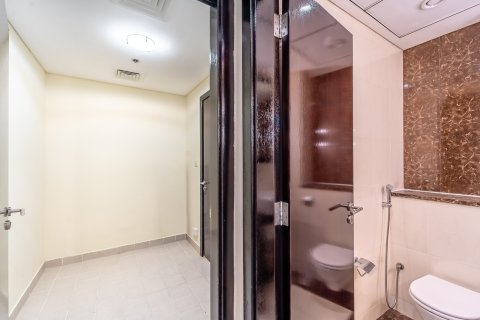 Huoneisto Jumeirah Islands, Dubai, Arabiemiraatit 3 makuuhuonetta, 200 m2 № 760992 - kuva 14