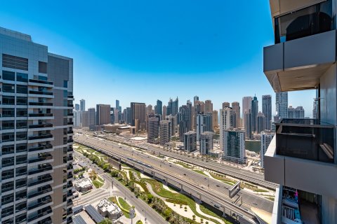 Huoneisto Jumeirah Islands, Dubai, Arabiemiraatit 3 makuuhuonetta, 200 m2 № 760992 - kuva 18