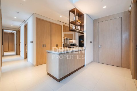 Appartement te koop in Downtown Dubai (Downtown Burj Dubai), Dubai, VAE 3 slaapkamers, 157.28 vr.m., nr 742164 - foto 4