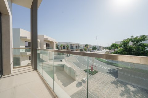 Üürile anda villa on the Yas Island, Abu Dhabi, AÜE: 4 magamistoaga, 450 m² Nr 749971 - pilt 16
