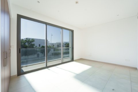 Üürile anda villa on the Yas Island, Abu Dhabi, AÜE: 4 magamistoaga, 450 m² Nr 749971 - pilt 7