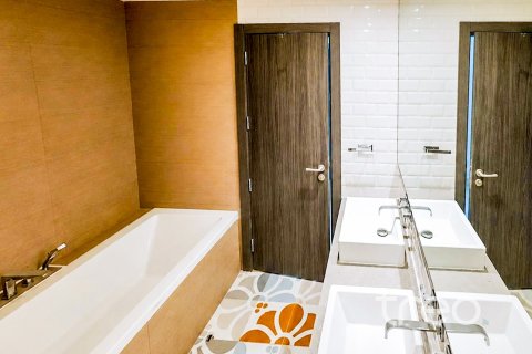 Motor City, Dubai, UAE의 임대용 아파트 침실 4개, 285.21제곱미터 번호 758893 - 사진 14