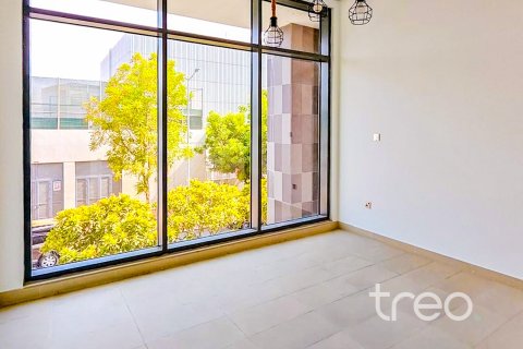 Motor City, Dubai, UAE의 임대용 아파트 침실 4개, 285.21제곱미터 번호 758893 - 사진 6
