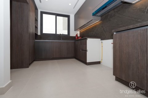 Vila u gradu Dubai, UAE 4 spavaće sobe, 219.6 m2 Br. 670101 - Slika 4