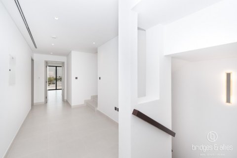 Vila u gradu Dubai, UAE 4 spavaće sobe, 219.6 m2 Br. 670101 - Slika 10