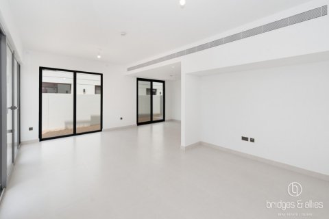 Vila u gradu Dubai, UAE 4 spavaće sobe, 219.6 m2 Br. 670101 - Slika 7