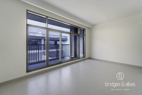 Vila u gradu Dubai, UAE 5 spavaće sobe, 372.1 m2 Br. 670100 - Slika 9